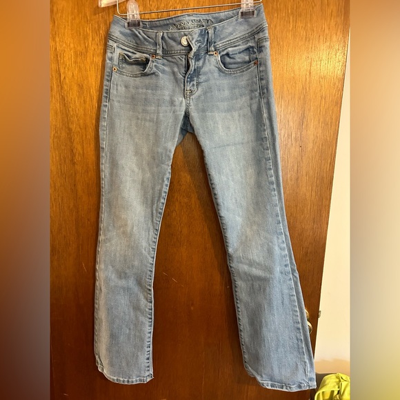 American Eagle size 4 Short Kick Boot Jeans - Picture 2 of 2